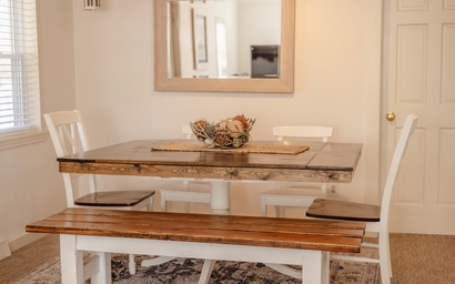 Happy Hideaway Bungalow 8