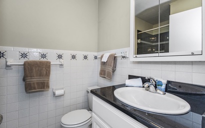 Perkins Place Pool House 18