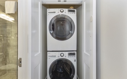 Four Seasons Retreat 37