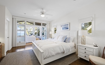 Lake Shore Living 21