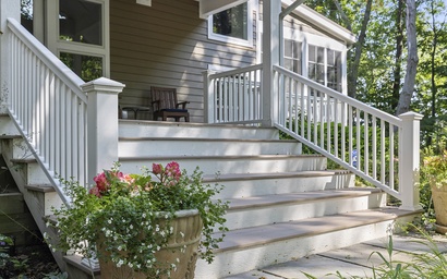 La Luna Lakeshore 44