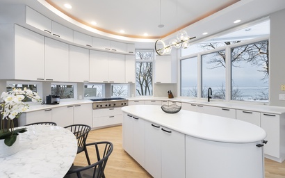 White Pearl Beach and Pool House 6