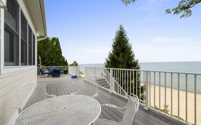 New Buffalo Sandcastle 58