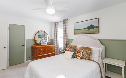 The Grand Retreat 24