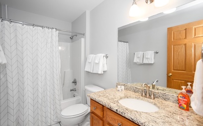 Magic on Marjeanette 13