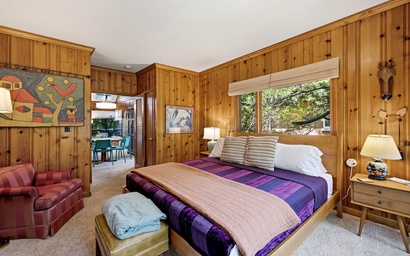 Oak & Shore Cottage 9
