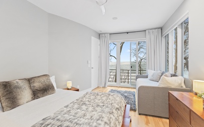 White Pearl Beach and Pool House 36