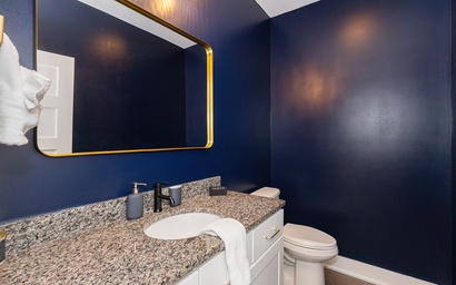 Taylor Street Retreat 13