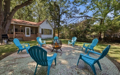 Oak & Shore Cottage 30