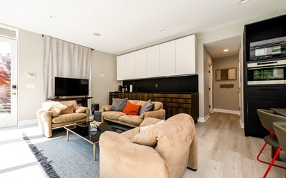 White Pearl Beach and Pool House 56