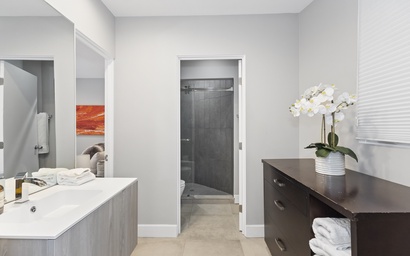 White Pearl Beach and Pool House 63