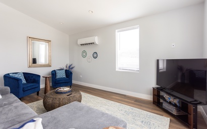 Whittaker Suites - 3 Suites 25