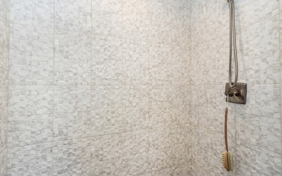 La Luna Lakeshore 25