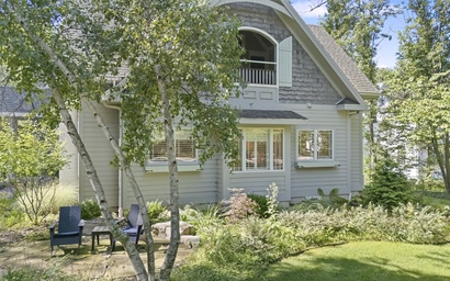 Putters Pool House 40