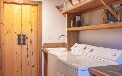 Modern Living at Lake Michigan 38