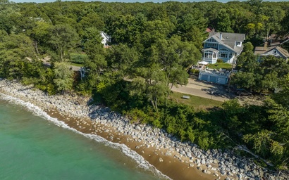 Lake Shore Living 47