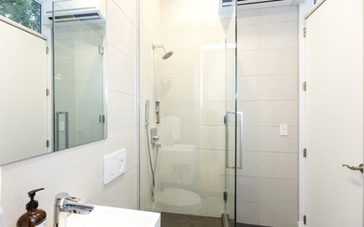 White Pearl Beach and Pool House 22