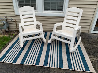 B's Retreat in Union Pier 20