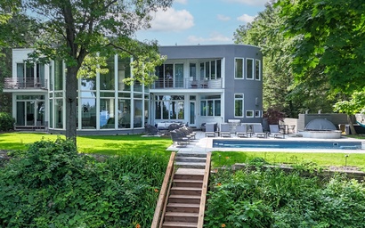 White Pearl Beach and Pool House 64