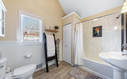 Parkside Pool Paradise 22