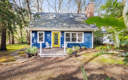 Charlie's on Comanche