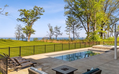 Great Lake Harbor 39