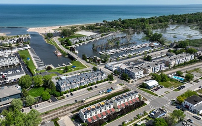 Parkside Pool Paradise 51