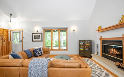 Magic on Marjeanette 9