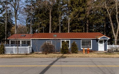 Bluebird Beach House 19