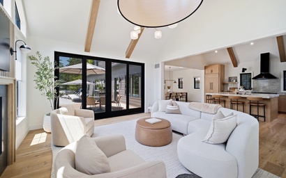 Lakeshore Luxe 8