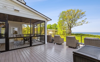 Great Lake Harbor 49