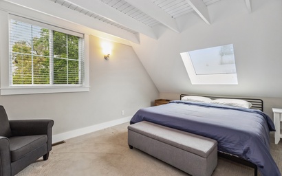 Taylor Street Retreat 18