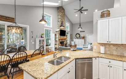 House in the Woods 8