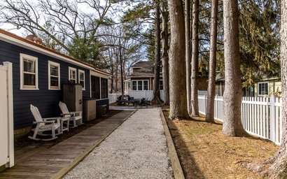 Bluebird Beach House 25