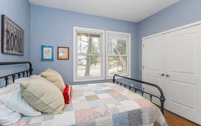 House in the Woods 11