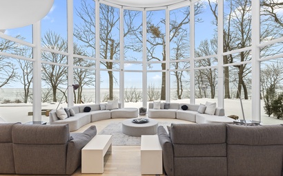 White Pearl Beach and Pool House 2