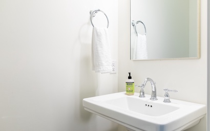 Bridget Court Pool House 10