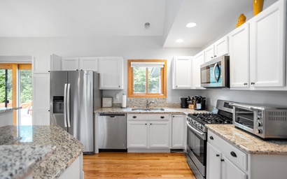 Magic on Marjeanette 4