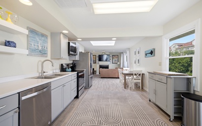 Berrien Harbor Pool House - Pool Open to Oct 8! 8