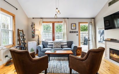 B's Retreat in Union Pier 7