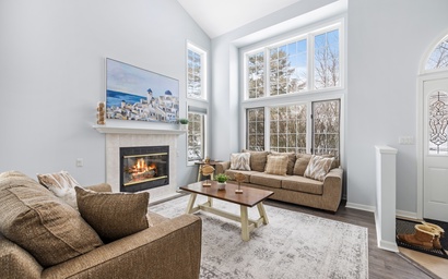 Michigan Shores Pool Retreat 8