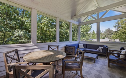 Ash Harbor House 59