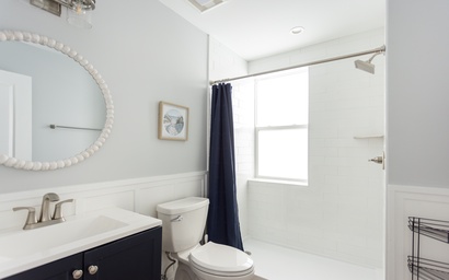 Whittaker Suites 2A 18