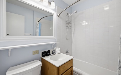 Berrien Harbor Pool House - Pool Open to Oct 8! 15