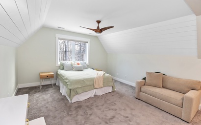 Great Lake Harbor 28