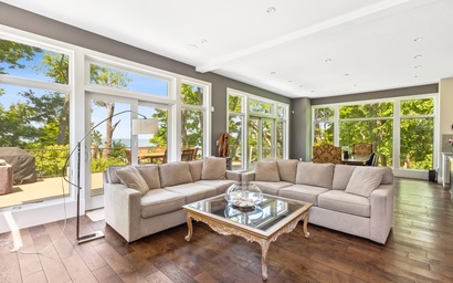 La Luna Lakeshore 11