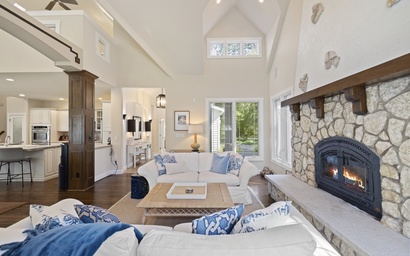 Putters Pool House 7