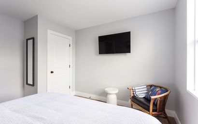 Whittaker Suites 2A 15