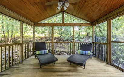 Perkins Place Pool House 19