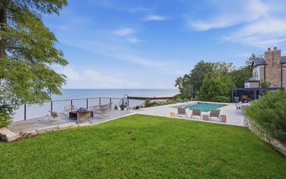 Leisure on the Lake 35